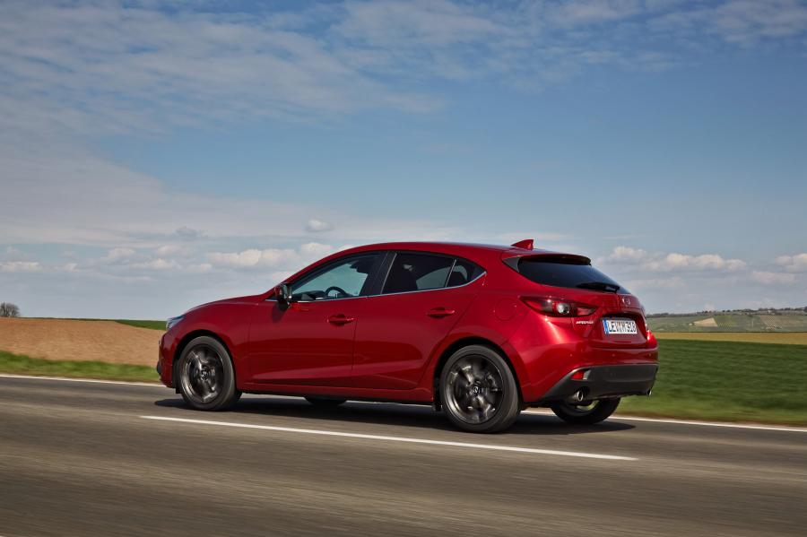  Mazda3 Nakama 2016 года  (фото 7 из 22)